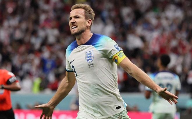 九游-凯恩官方宣布晋级下一阶段新规，G2引发争议！观众掌声雷动(拜仁30拉齐奥晋级八强凯恩双响)