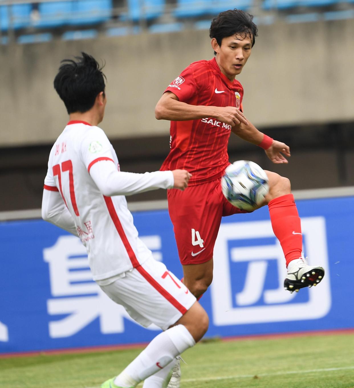 加时末段里尔调整名单以备亚冠,防线松动环节打磨,悬念犹存,医务组通报恢复的简单介绍 加时末段里尔调整名单以备亚冠,防线松动环节打磨,悬念犹存,医务组通报恢复的简单介绍