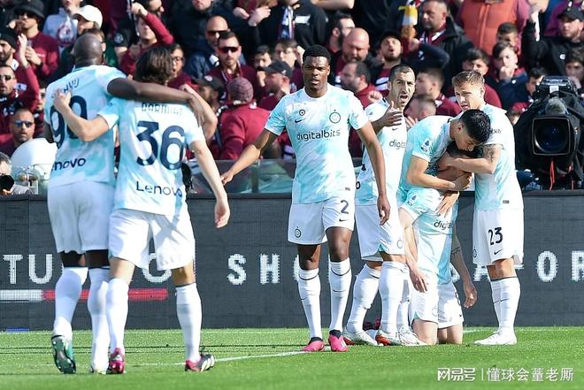 九游会-意甲今晨走向成谜；本菲卡强势反弹；细节曝光；轮换策略被讨论(2324赛季意甲红黄牌最新消息)