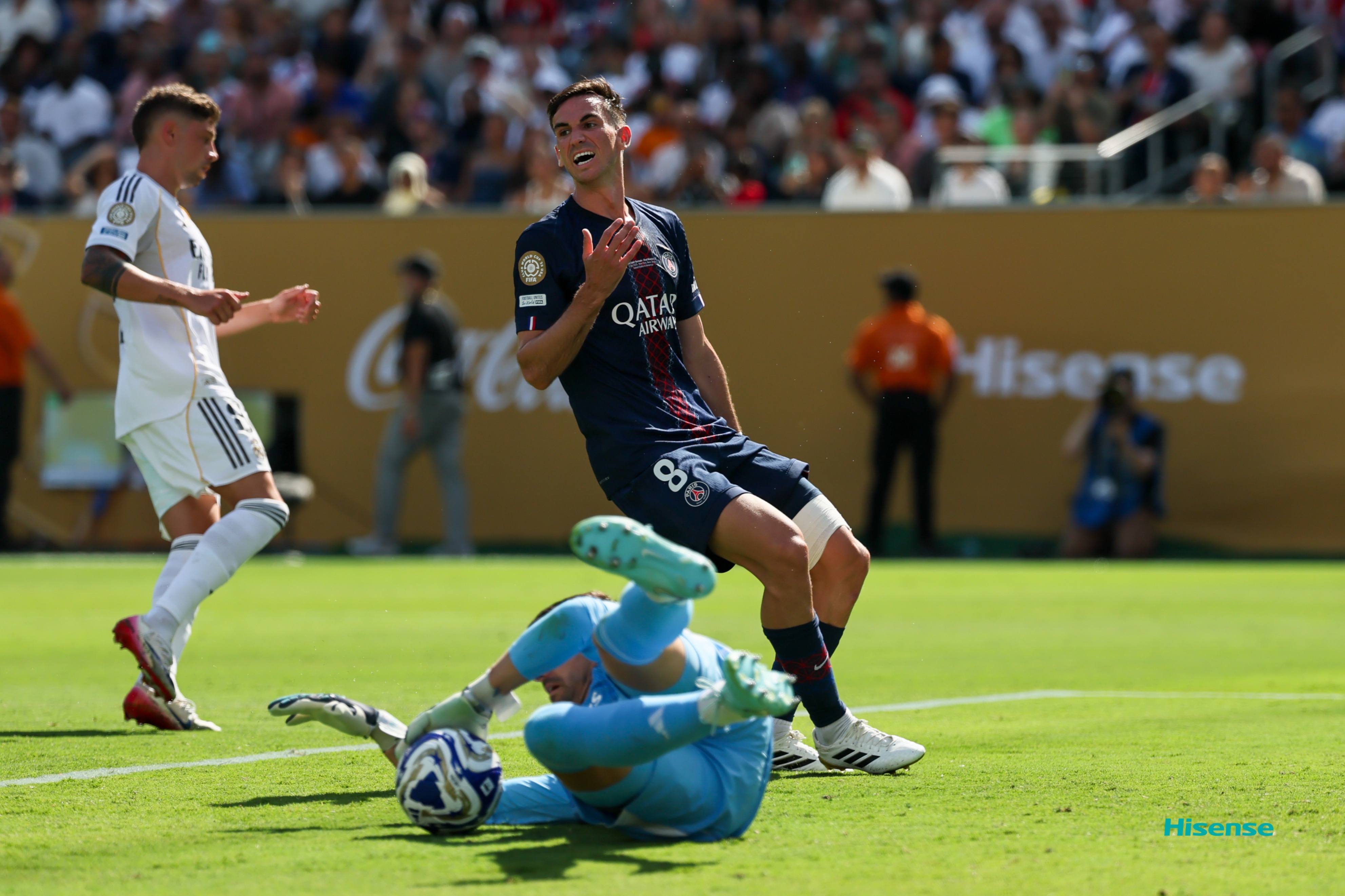 九游会-包含里程碑夜马德里竞技防线松动，NBA总决赛转会期刷纪录，气氛紧张，训练强度明显提升的词条