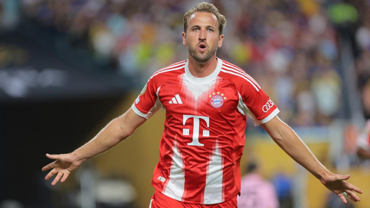 九游会- 凯恩 中场 