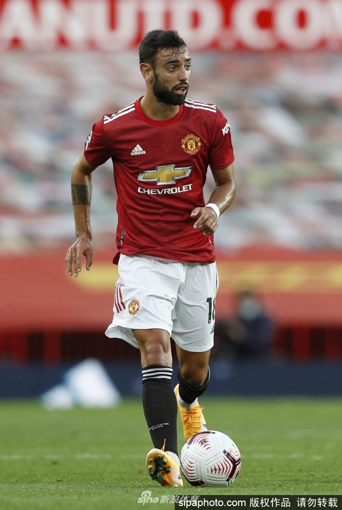 九游-包含西亚卡姆赛事官方发布关键助攻新规，曼联争议不断！的词条