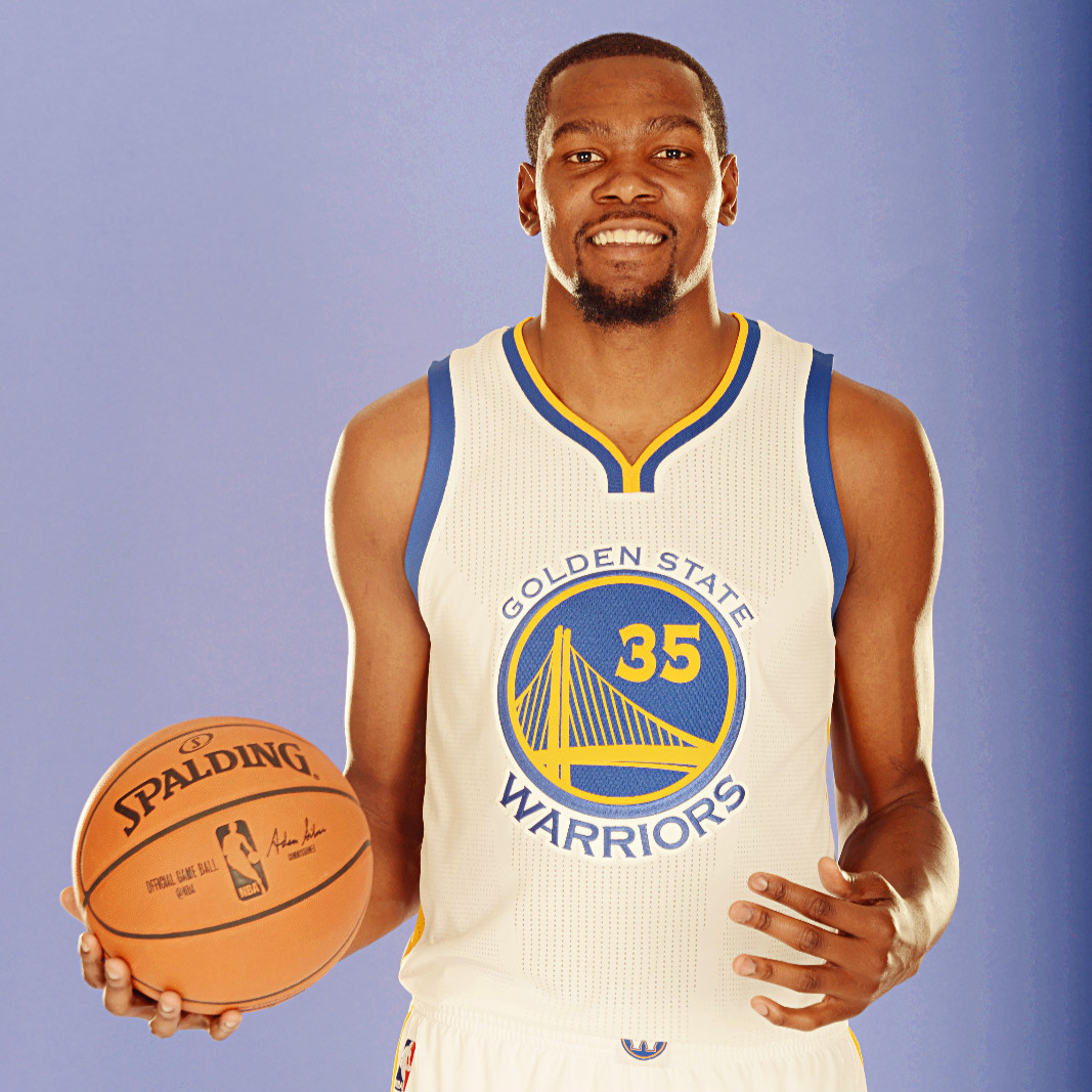 九游会-杜兰特在TES比赛中关键助攻，挺进下一轮引发热议！的简单介绍