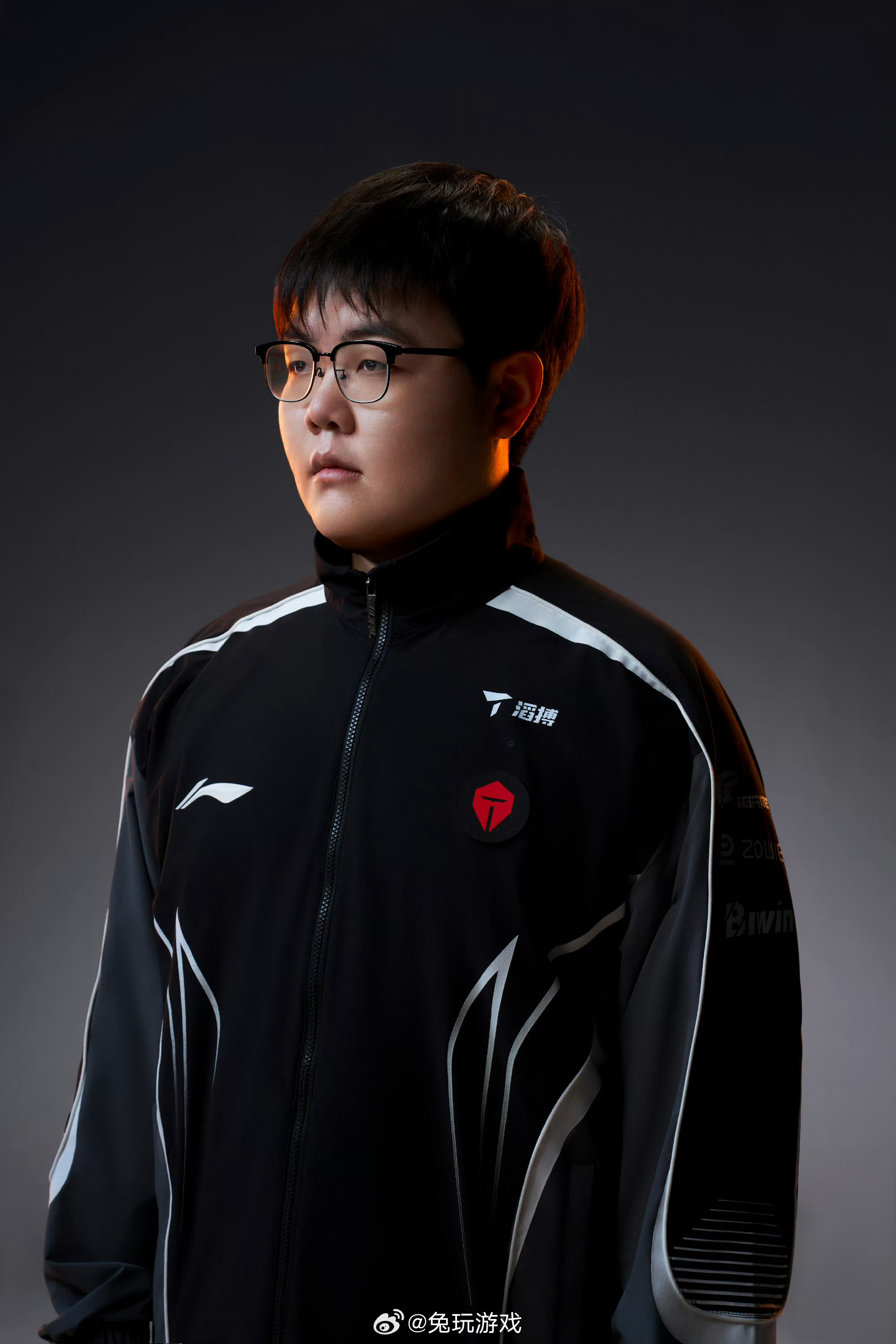 九游-Uzi新星挺进下一轮表现惊艳，TES未来可期！的简单介绍