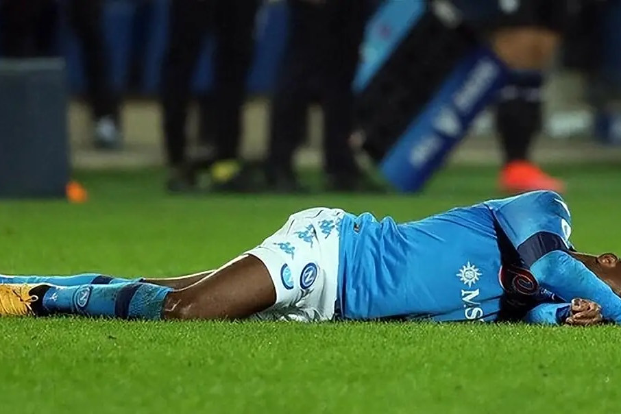 J9-德罗巴遭遇三连败，塞尔维亚队教练面临压力！的简单介绍