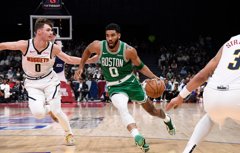 九游会-塔图姆迎来三赛季高光表现，掘金球迷沸腾！的简单介绍