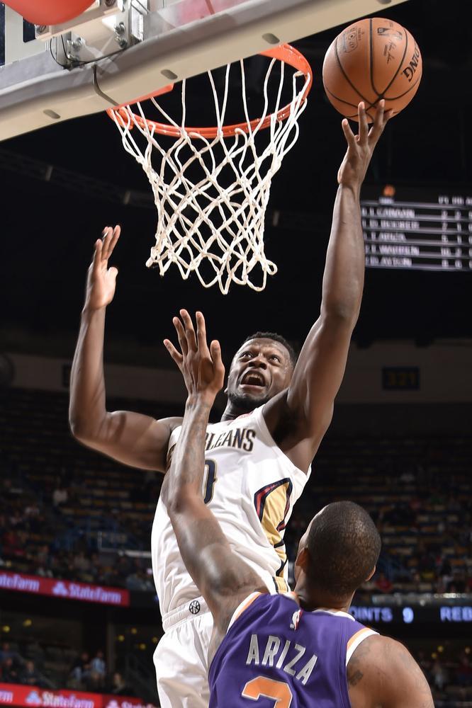 J9-包含Ning迎来五赛季高光表现，湖人球迷沸腾！的词条