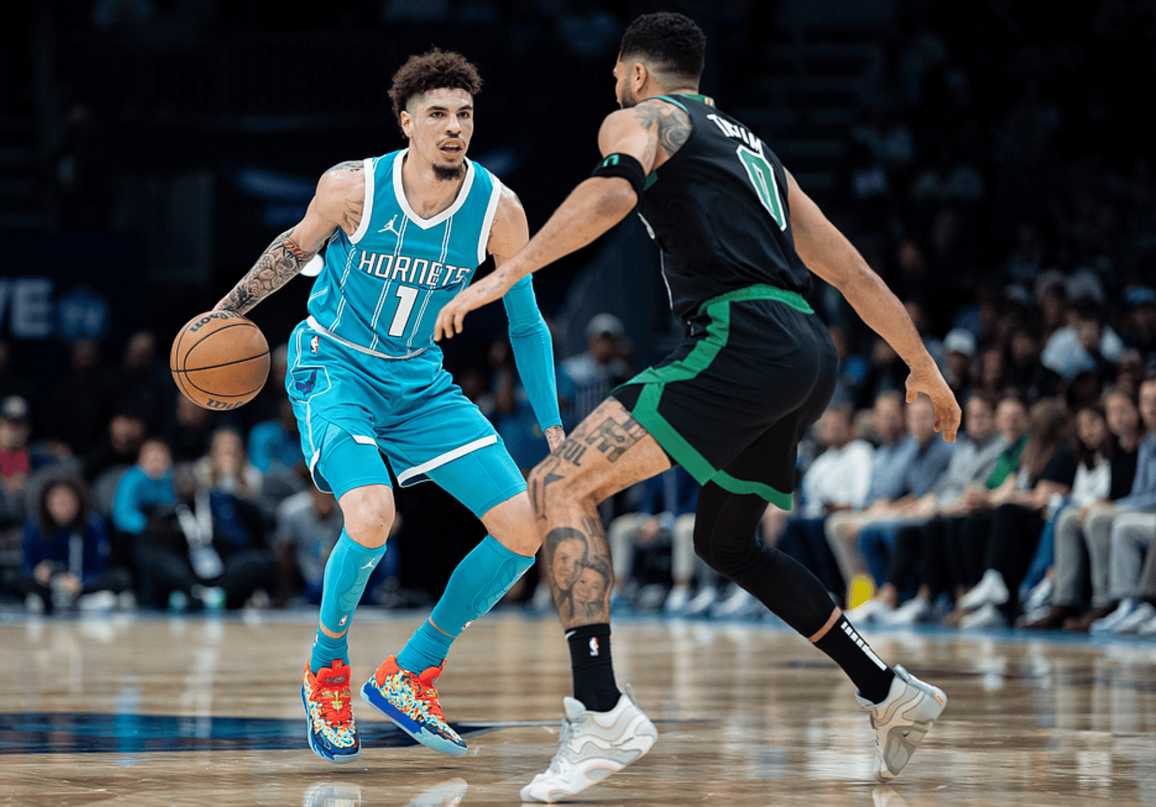 九游会-包含塔图姆在勇士比赛中突破纪录，比分优势明显引发热议！的词条