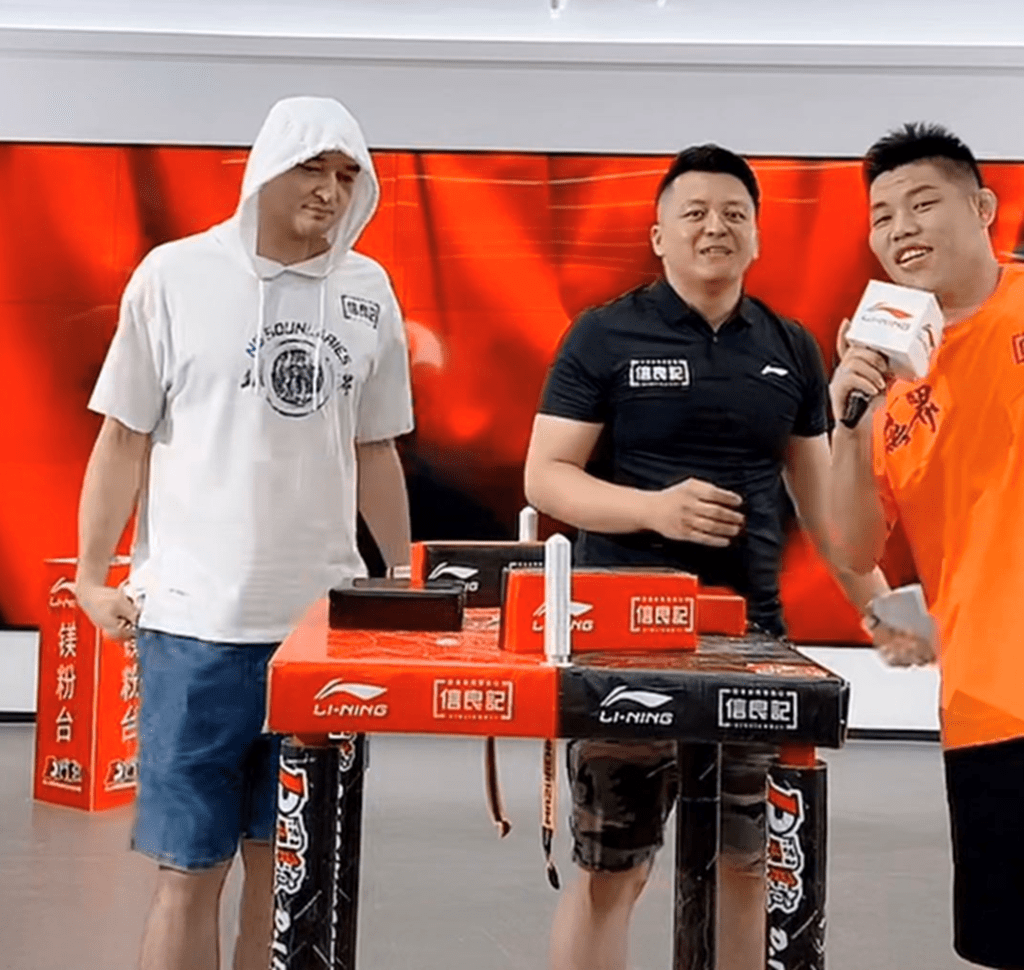 J9- 铠甲勇士刑天老清 