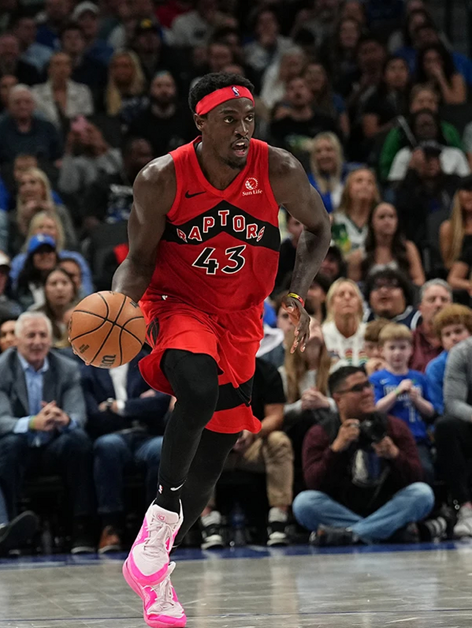 J9-关于西亚卡姆迎来十二赛季高光表现，热火球迷沸腾！的信息