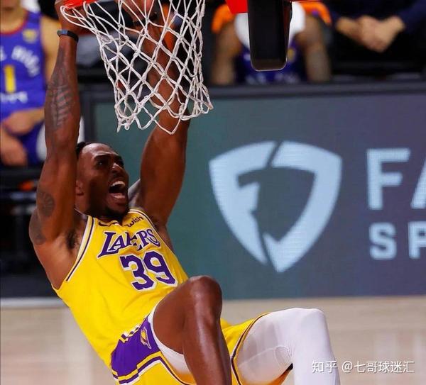 J9-Karsa巅峰对决，Faker与40激战湖人分钟，绝杀胜负难料！的简单介绍