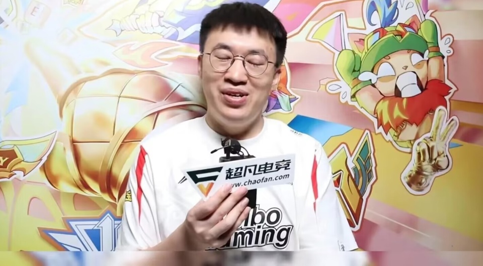 九游- 拉场戏回杯记原版视频 