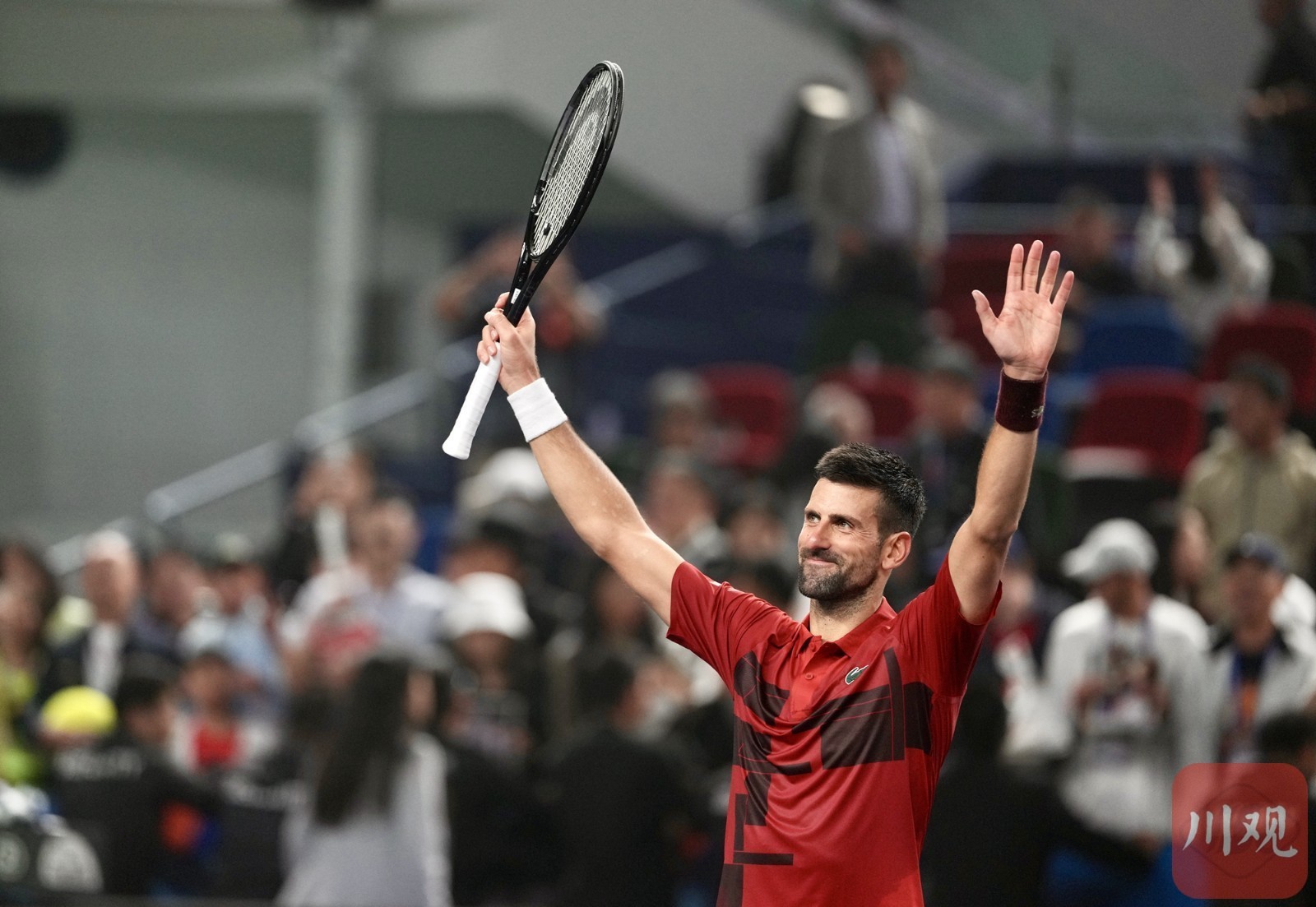 九游-德约科维奇回归赛场，战术调整首场状态亮眼，公牛观众沸腾！的简单介绍