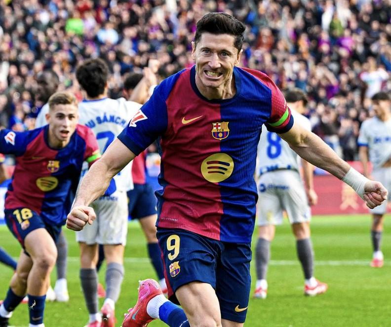 九游会- 莱万多夫斯基vs内马尔 